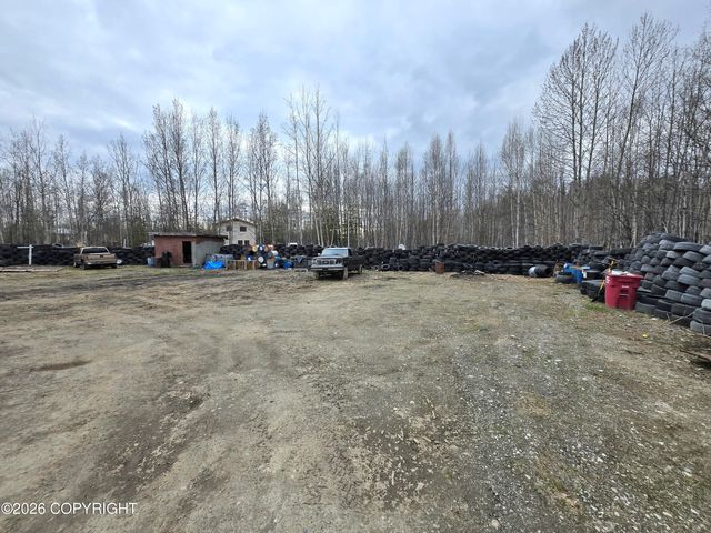 2830 S Beechwood Circle, Big Lake, AK 99652