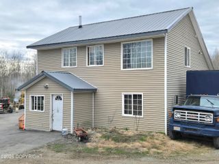 2830 S Beechwood Circle, Big Lake, AK 99652