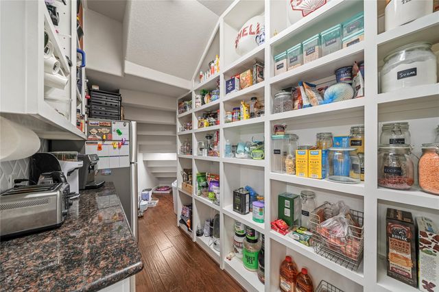27526 Llano Meadows Lane, Fulshear, TX 77441