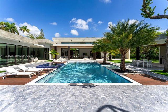 9790 SW 114th St, Miami, FL 33176