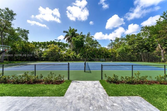 9790 SW 114th St, Miami, FL 33176