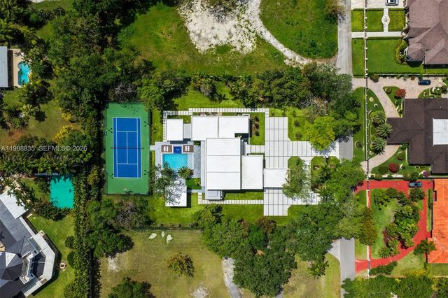 9790 SW 114th St, Miami, FL 33176