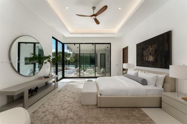 9790 SW 114th St, Miami, FL 33176