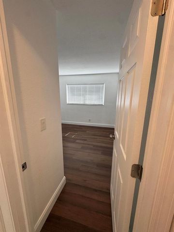1795 NW 55th Avenue Apt 3, Lauderhill, FL 33313