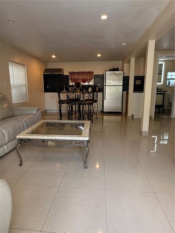 1212 E COLUMBUS DRIVE Down, Tampa, FL 33605