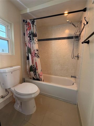 1212 E COLUMBUS DRIVE Down, Tampa, FL 33605