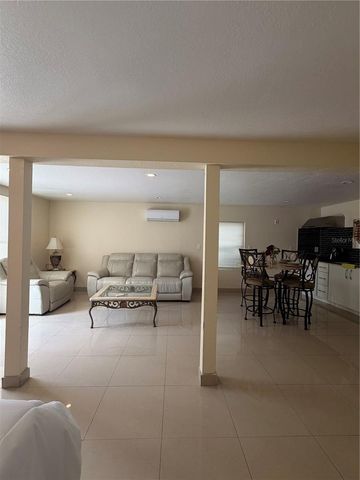 1212 E COLUMBUS DRIVE Down, Tampa, FL 33605