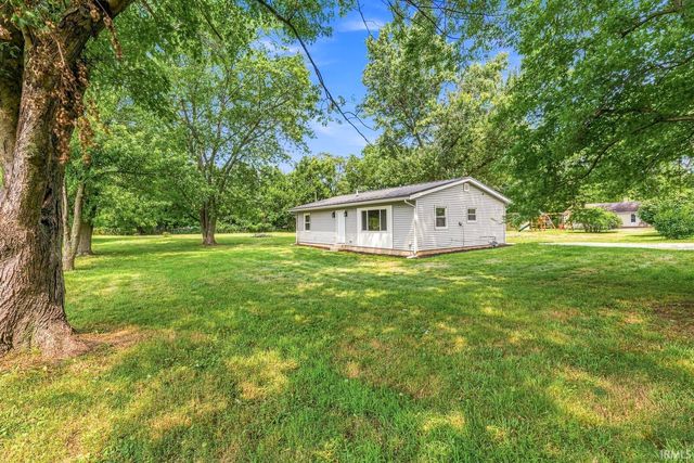56613 Shore Avenue, Elkhart, IN 46516