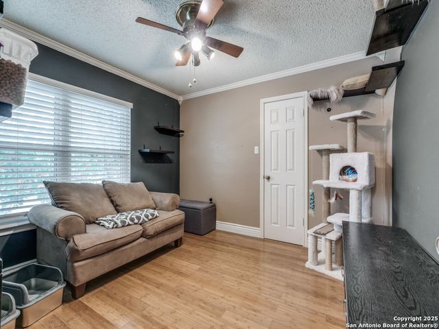 2047 Ellison, San Antonio, TX 78245