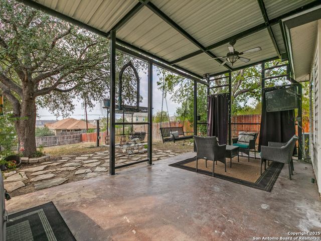 2047 Ellison, San Antonio, TX 78245