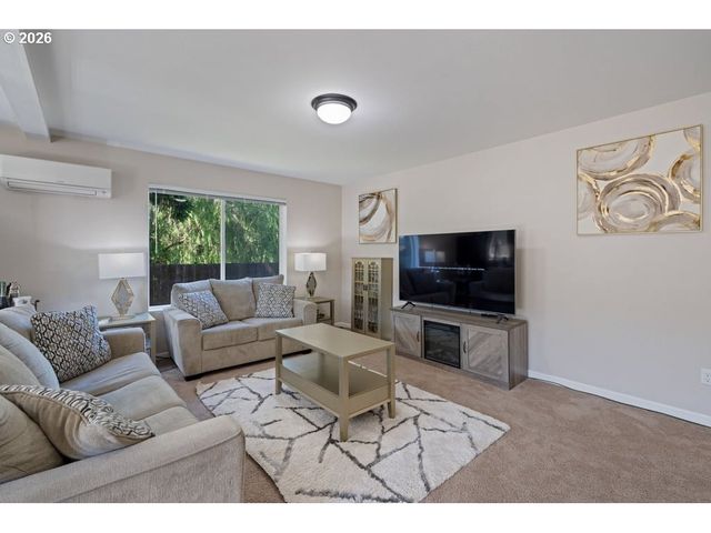 132 HALEY Dr, Longview, WA 98632