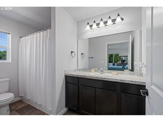 132 HALEY Dr, Longview, WA 98632
