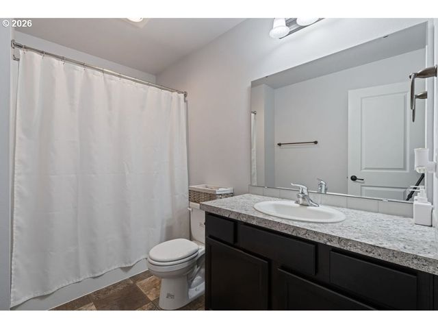 132 HALEY Dr, Longview, WA 98632