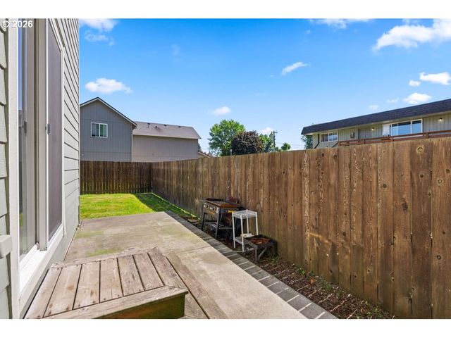 132 HALEY Dr, Longview, WA 98632