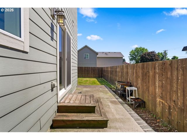 132 HALEY Dr, Longview, WA 98632