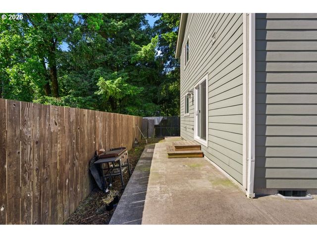 132 HALEY Dr, Longview, WA 98632