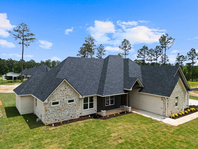250 Cottonwood Circle, Longview, TX 75605