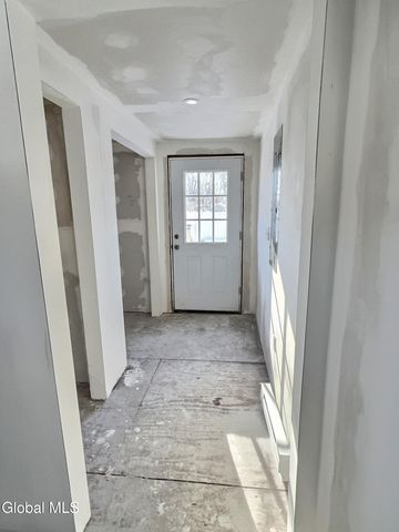 40 King Avenue, Hudson Falls, NY 12839