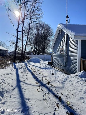 40 King Avenue, Hudson Falls, NY 12839