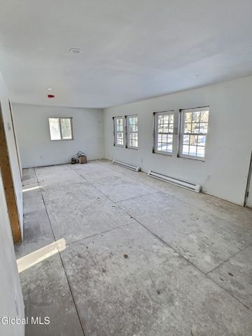 40 King Avenue, Hudson Falls, NY 12839