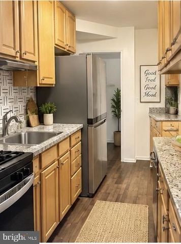 118 URELL PL NE, Washington, DC 20011