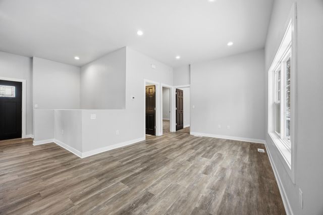 429 18th Street S, Moorhead, MN 56560