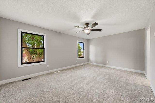 11764 Clarksdale Drive, Maryland Heights, MO 63043