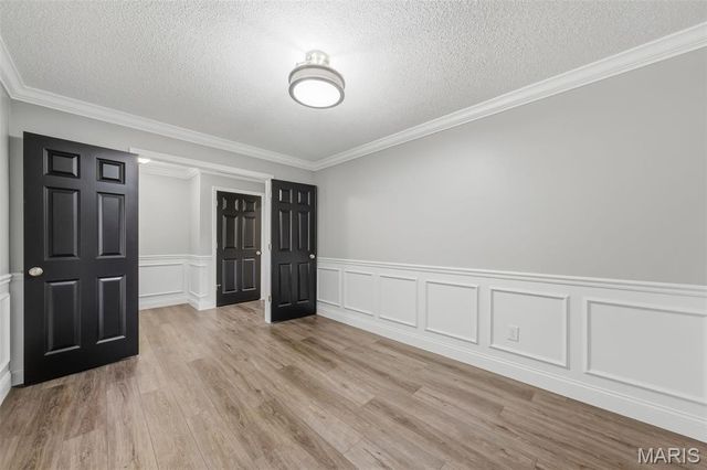 11764 Clarksdale Drive, Maryland Heights, MO 63043