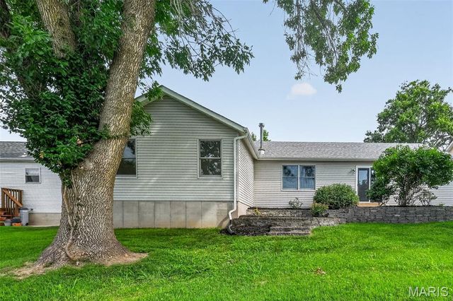 11764 Clarksdale Drive, Maryland Heights, MO 63043