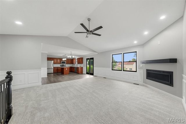 11764 Clarksdale Drive, Maryland Heights, MO 63043