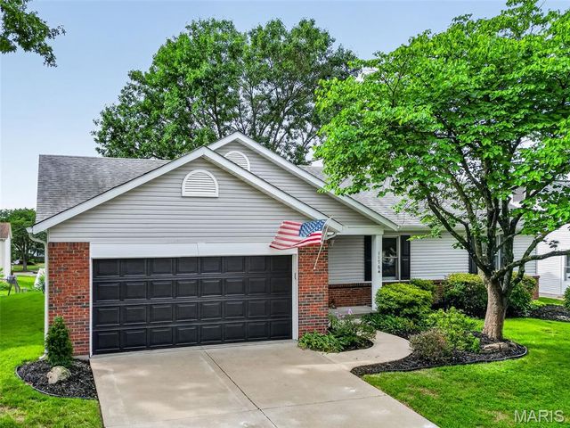 11764 Clarksdale Drive, Maryland Heights, MO 63043