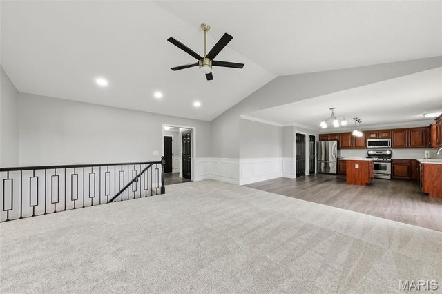 11764 Clarksdale Drive, Maryland Heights, MO 63043
