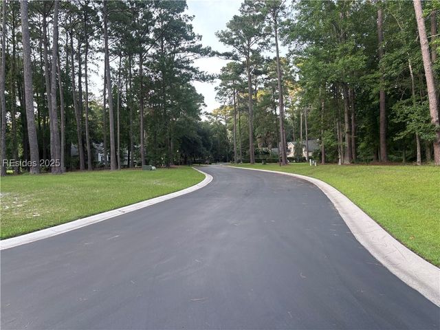 19 E Summerton Ct, Bluffton, SC 29910