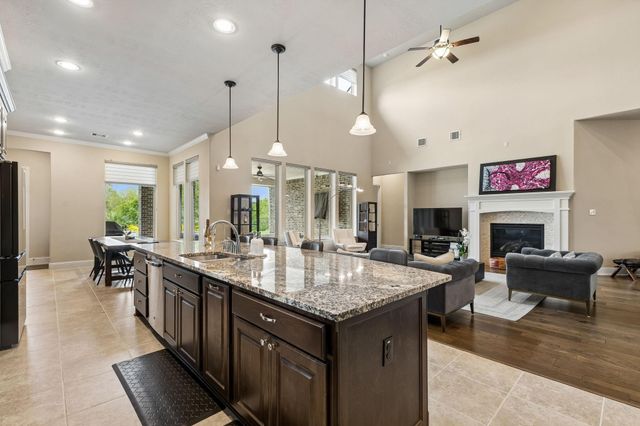 5614 E Wimberly Briar Lane, Fulshear, TX 77441
