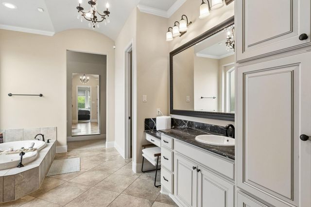 5614 E Wimberly Briar Lane, Fulshear, TX 77441
