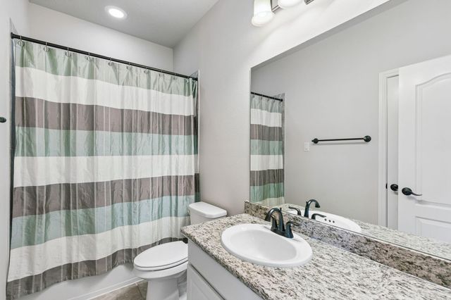 5614 E Wimberly Briar Lane, Fulshear, TX 77441