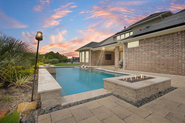5614 E Wimberly Briar Lane, Fulshear, TX 77441