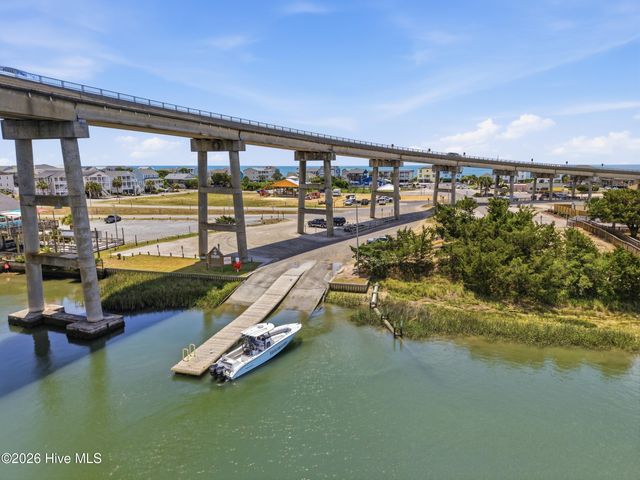 118 Crab Street, Supply, NC 28462