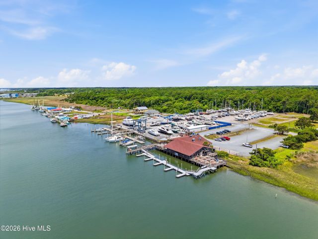 118 Crab Street, Supply, NC 28462