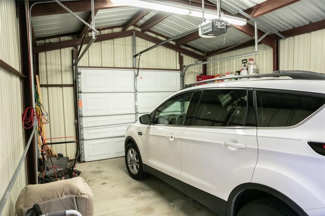 401 N Colorado ST, Burton, TX 77835