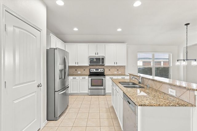 1301 Lasso Drive, Little Elm, TX 75068