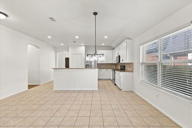 1301 Lasso Drive, Little Elm, TX 75068