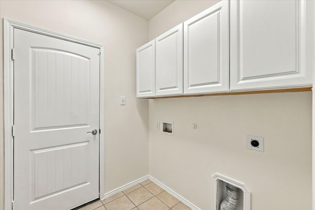 1301 Lasso Drive, Little Elm, TX 75068