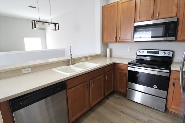 3475 PARKRIDGE CIRCLE 17-202, Sarasota, FL 34243