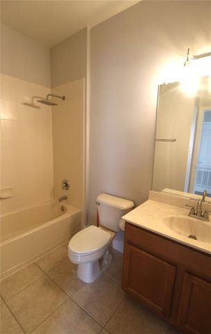 3475 PARKRIDGE CIRCLE 17-202, Sarasota, FL 34243