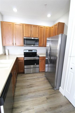 3475 PARKRIDGE CIRCLE 17-202, Sarasota, FL 34243