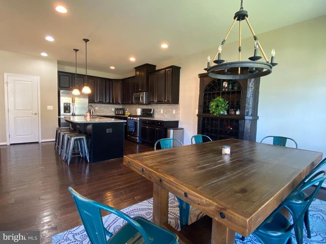 2304 SWEET PEPPERBRUSH LOOP, Dumfries, VA 22026