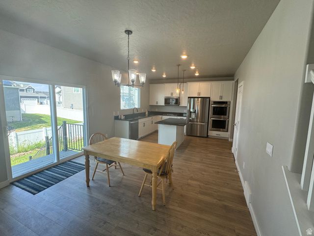 4186 W 800 S, Syracuse, UT 84075