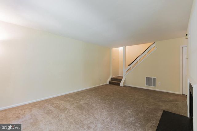 13 HEATHER CT, Newtown, PA 18940