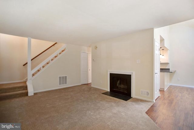 13 HEATHER CT, Newtown, PA 18940
